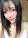 特に