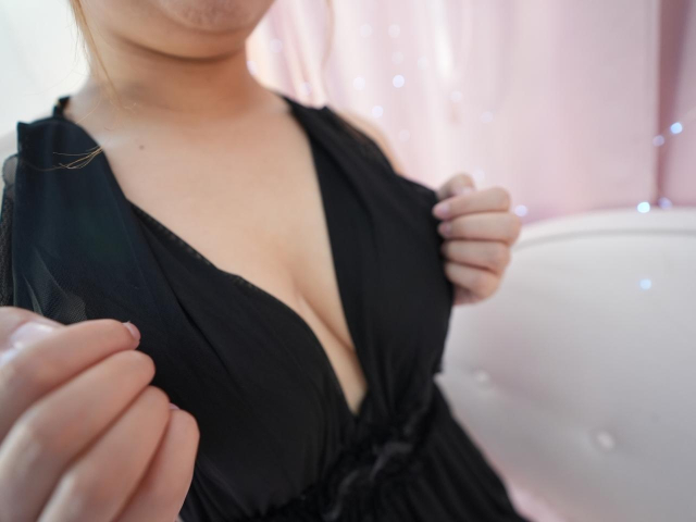 お誘い待ってます