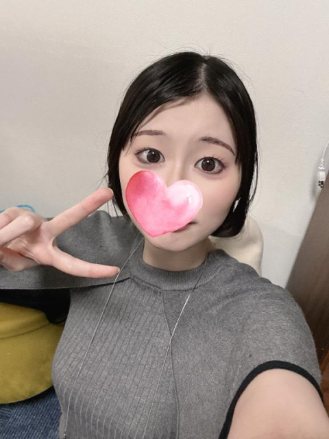 キスでガッチガチにご起立❤️エクセレント202のお兄さんへ!