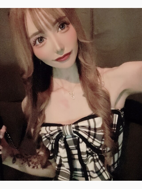 ノーブラで出歩いてます