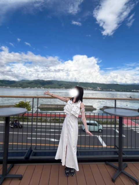 雨宿りの場所は💓
