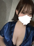 本日の体験入店情報★ゆかちゃん〔 真っ白な雪解け美肌 〕