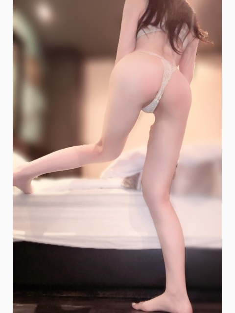 高身長デカパイ🤍