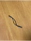黒い刺客