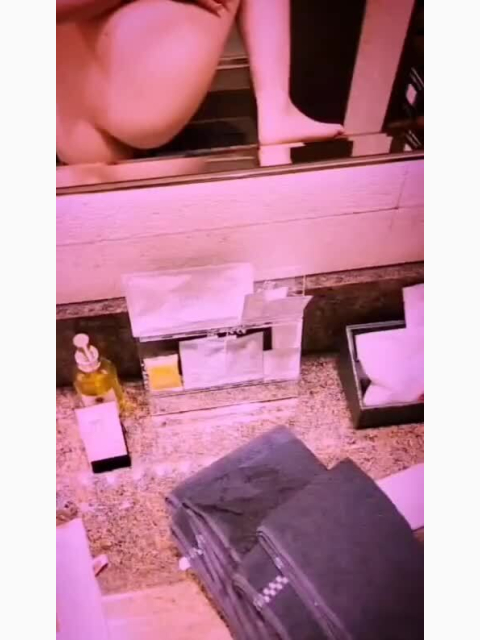 鏡越しの、🍑♥️