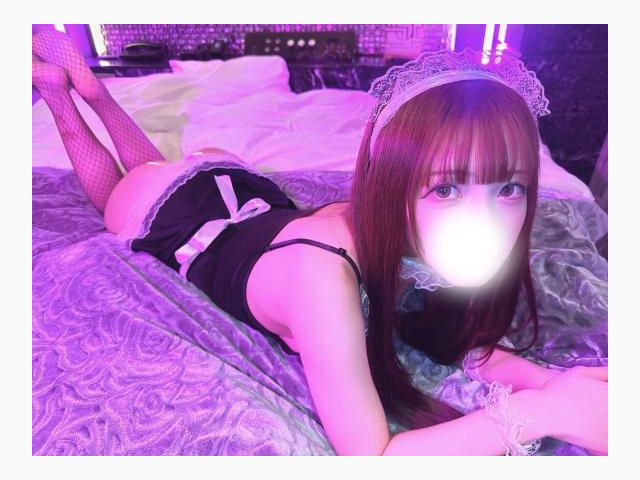 裏アカ女子です