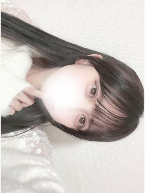 はじめまして⸝⸝꙳