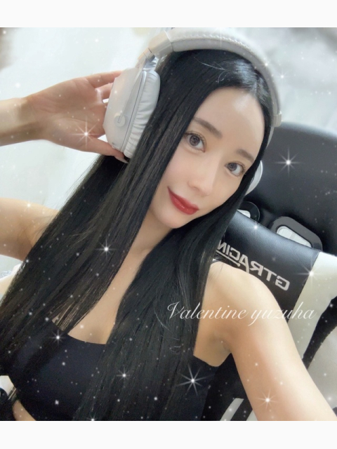 ✨️🖤 NEW 🖤✨️