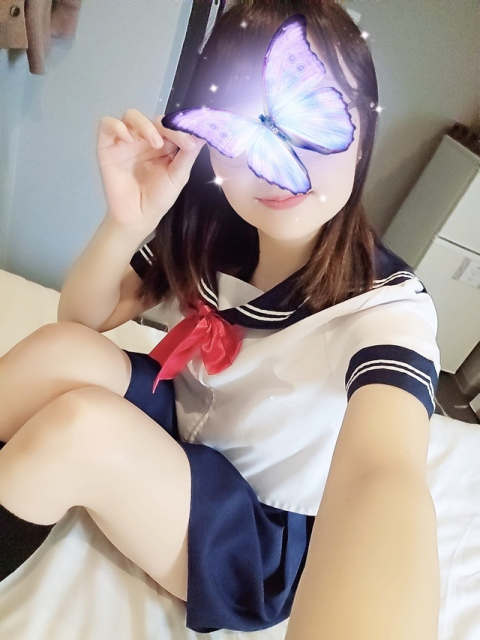 制服〜
