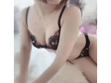 髪をとかしながら🪞