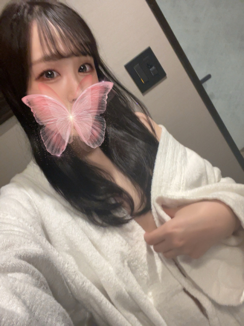 📷💭 ̖́-