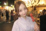 屋台で…なに…食べる？？