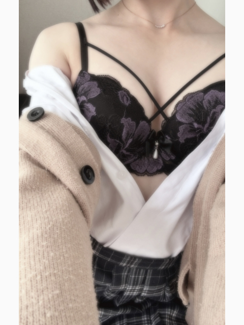 みなさまお久しぶりです〜(*´︶`)