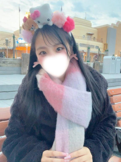 アウター着ると大きく見えるのヤダ💦🤍