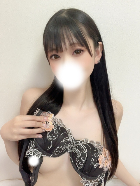 アソコから溢れるしろ~いの♡