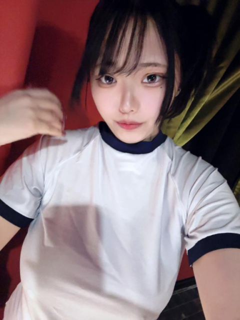 明日😭🙏