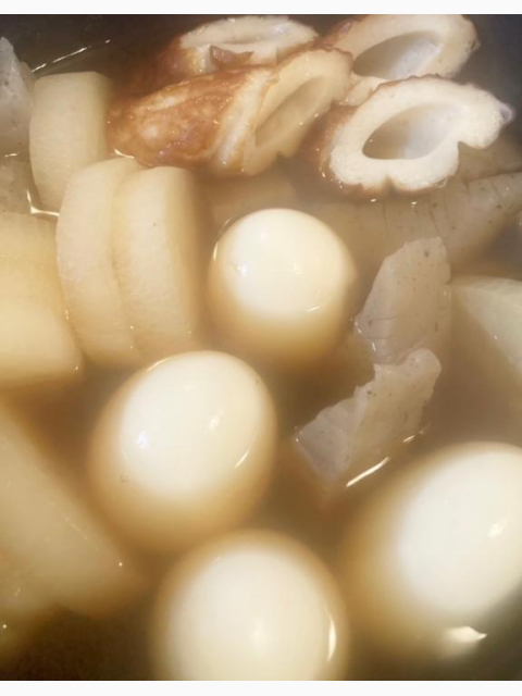 何だか大きいちくわ