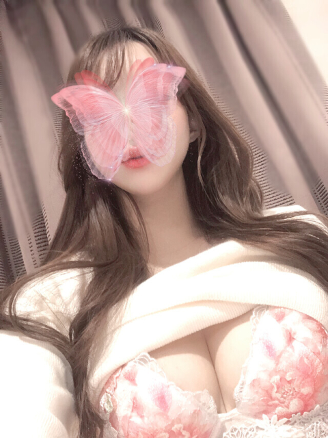 色白body🤍プルプル唇💖