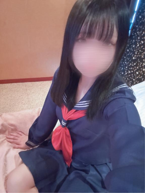 セーラー服を脱がさないで✨