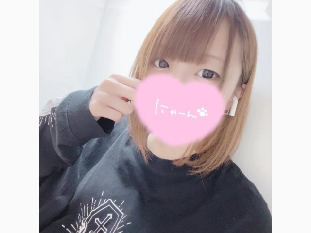 静かな夜に朝まで……