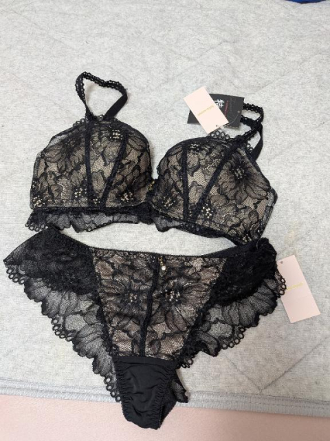 お天気悪いですが…