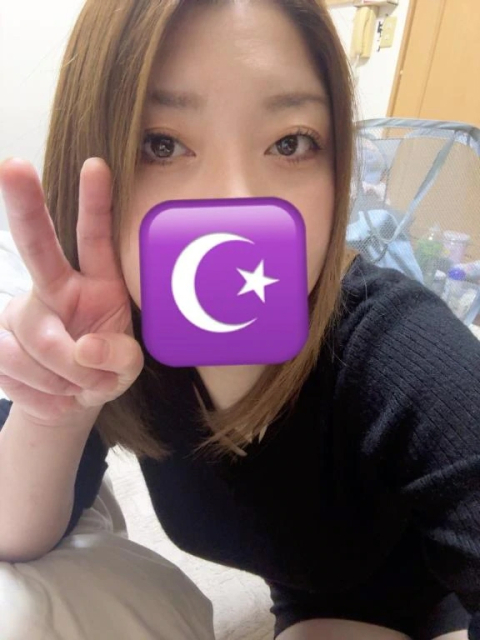待ってます🥰︎👍🏻 ̖́-