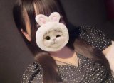 また