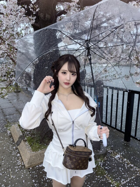 👑 こんな可愛いデリヘル嬢 💗