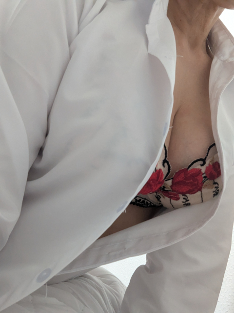 こんばんは(*´∀`)