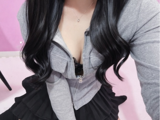 近くで見てほしい…♡