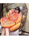 ○○に埋もれるびびさん