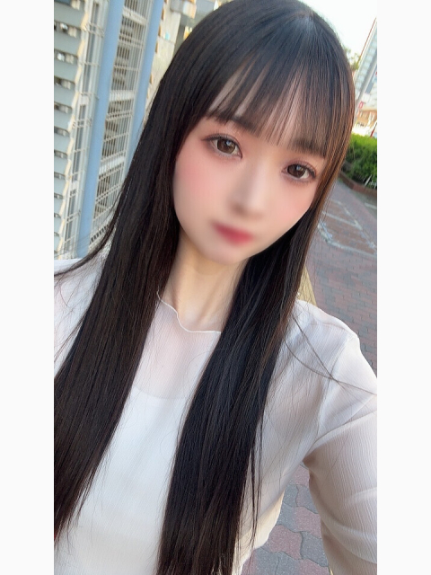 ベッドに押し倒して…💗