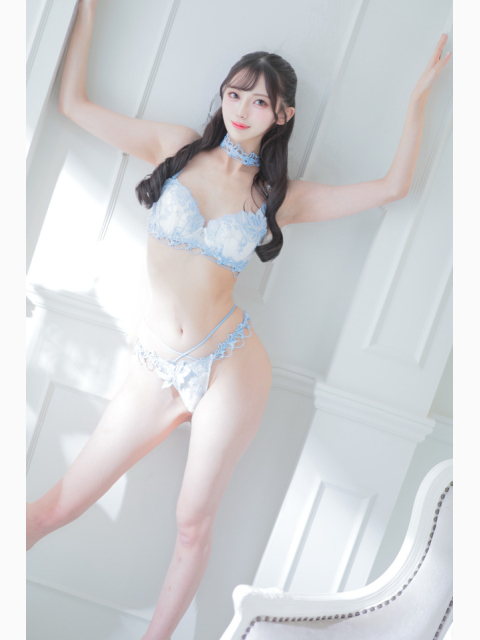 上目遣い🙄