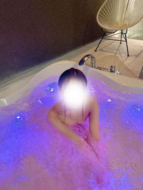 少々遅れての