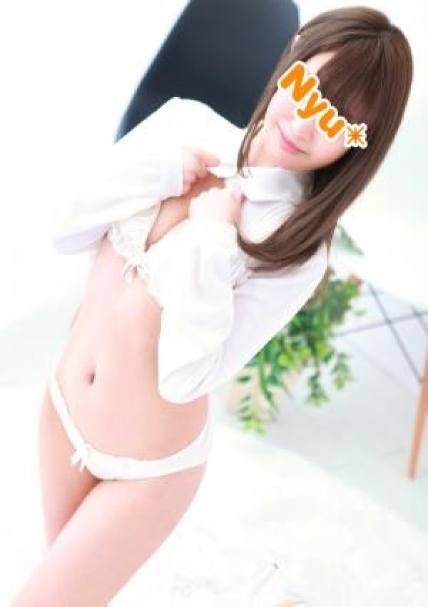 ニュウ、Juicy+池袋北口店 4