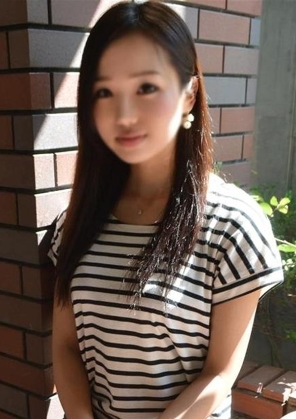 りん、新橋現役女子大生コレクション