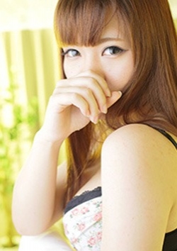 あきほ、CLUB 8 4