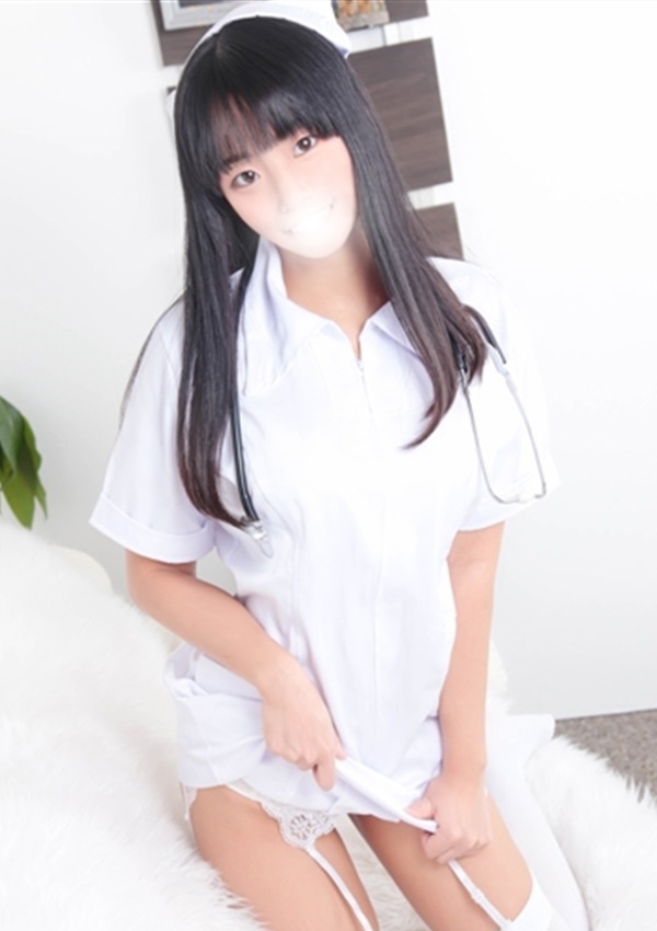 もにか、覚醒!?舐めたくてクリニック～脈打つエロを解放します～ 2