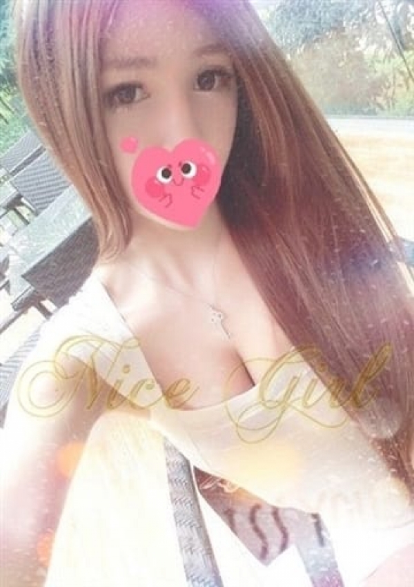 アキ、ナイスガール 4