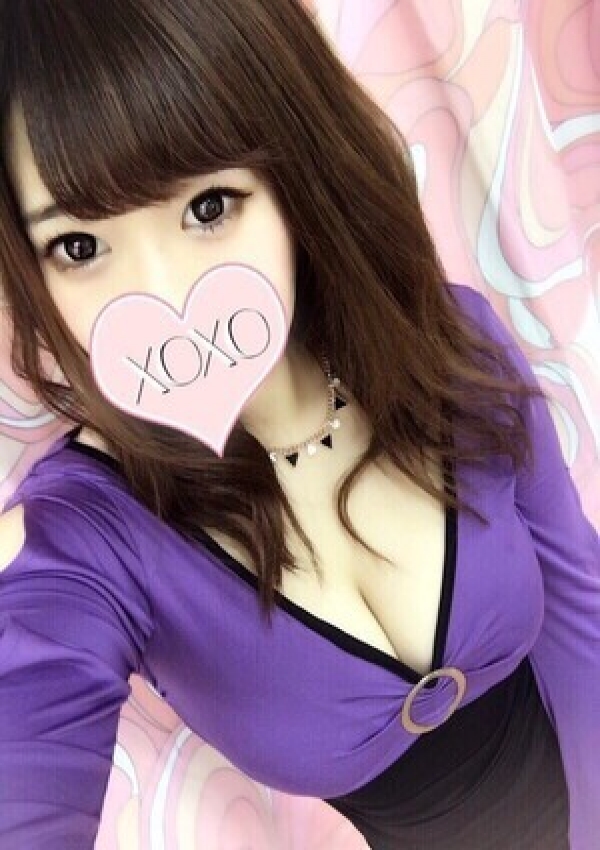 Yutori ユトリ、XOXO Hug&Kiss 神戸店 1