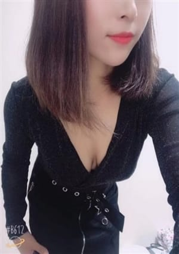まり、Royal奥さま 2