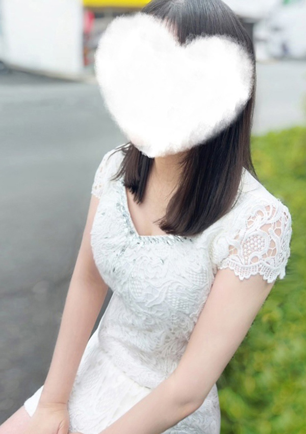 恋菜【れな】、DRESS岡山