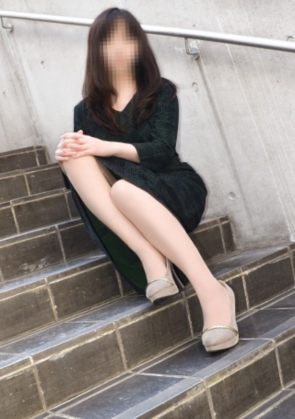 かすみ、東京マダム倶楽部 3