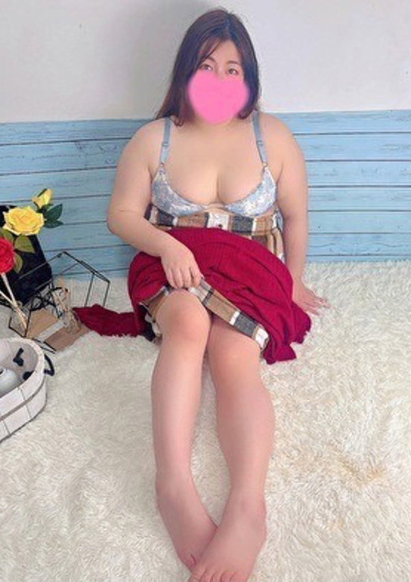 みゆ、熊谷ちゃんこ 3