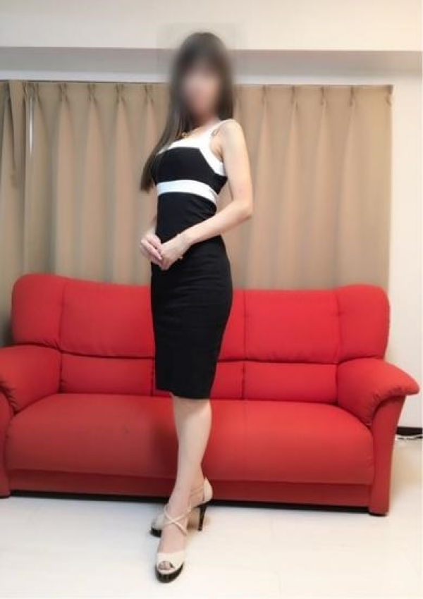 りの、気になるとなりの美人妻 博多人妻 アイリス 9