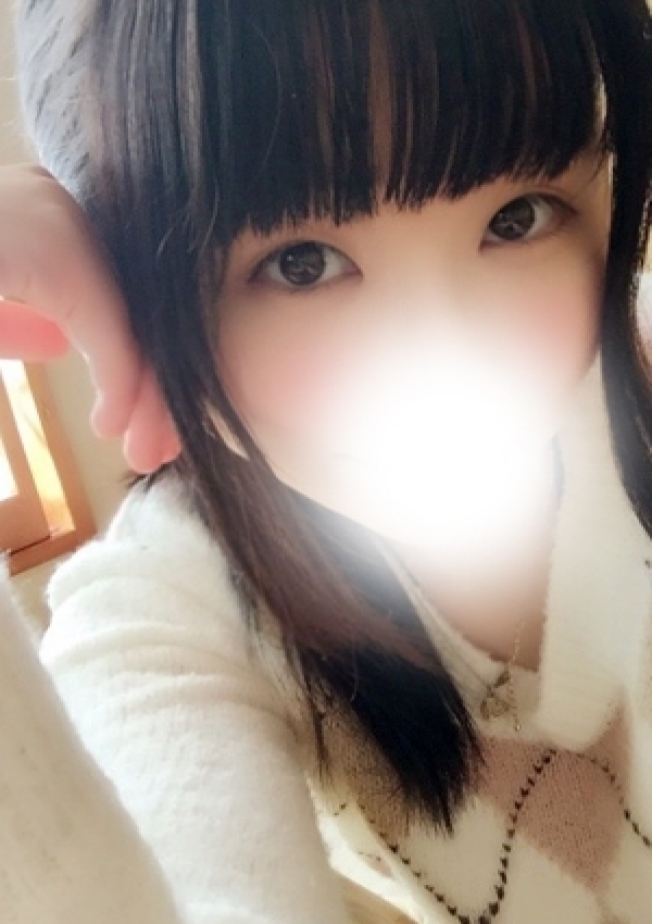 きえ、クラスメイト