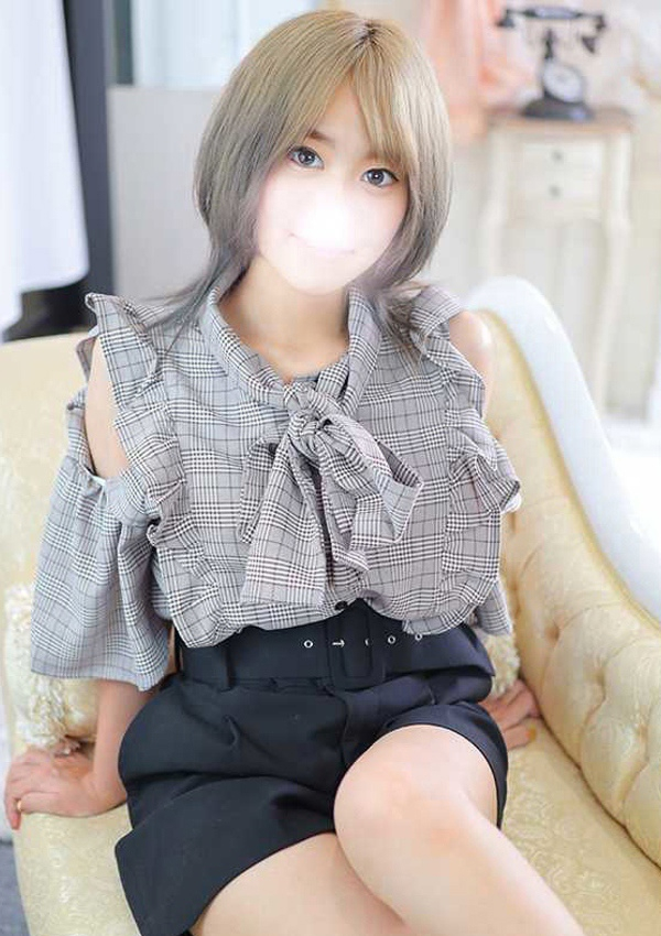 みな、Charme(シャルム) 3