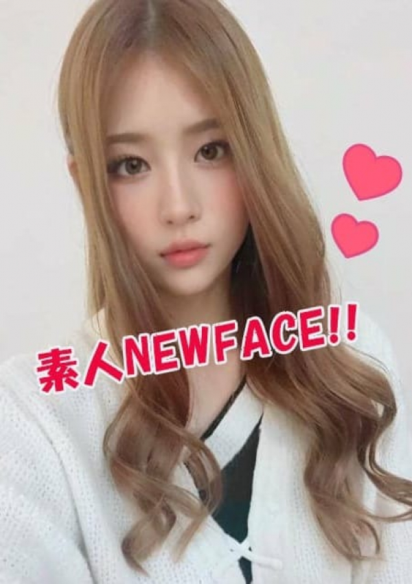 らん、ゆるカワ現役女子大生