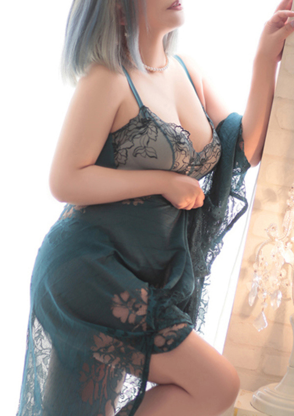 森永 葵、30代40代50代と遊ぶなら博多人妻専科24時 3