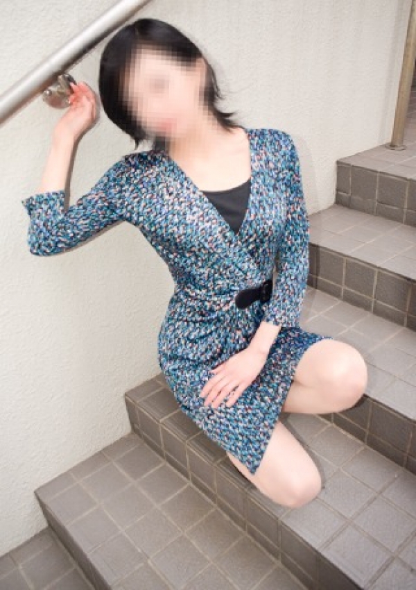 さとみ、東京マダム倶楽部 3